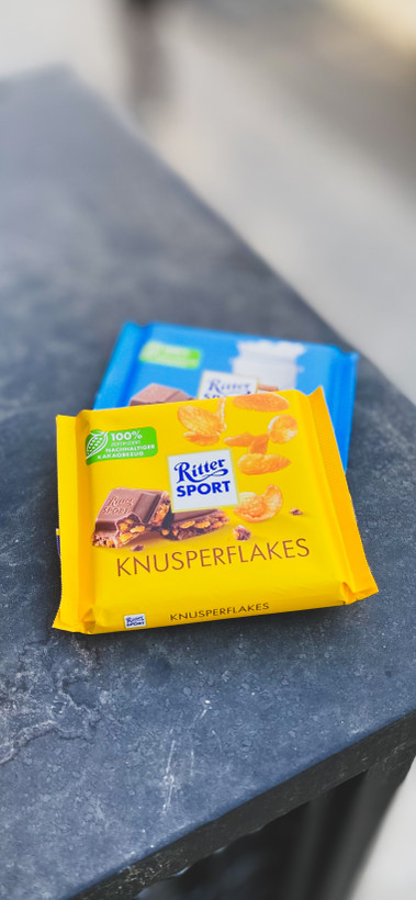 ریتراسپورت رنگ زرد