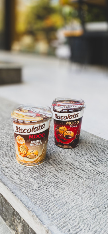 بیسکویت لیوانی بیسکولاتا