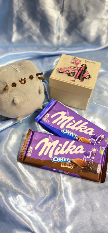 MIlka Oreo Brownie