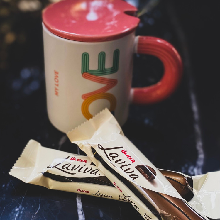 شکلات لاویوا با کرم شکلات