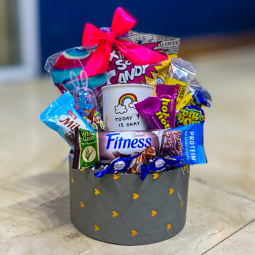 پک هدیه شکلات دخترانه برای روز دختر