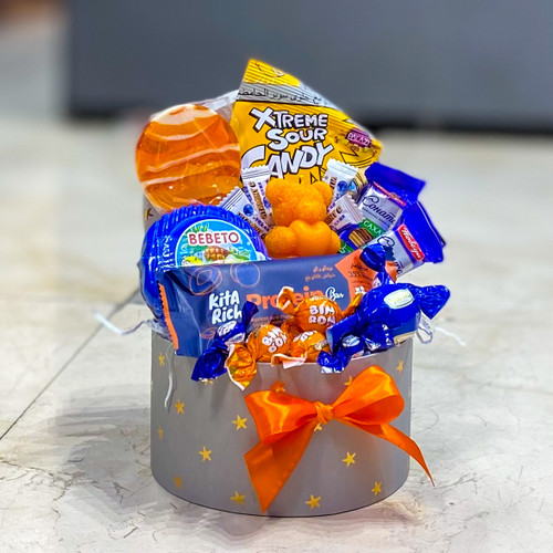 پک شکلات هدیه برای ولنتاین برای دختر