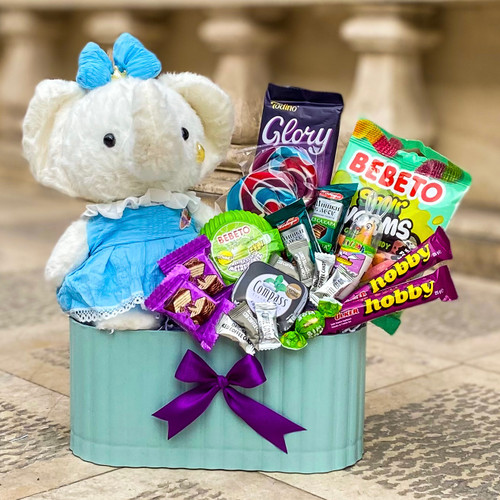 خرید آنلاین پک هدیه شکلات برای کادو تولد