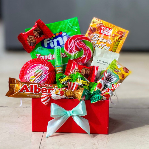 باکس شکلات هدیه با محصولات خارجی