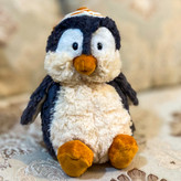 عروسک پنگوئن کلاهدار مناسب هدیه برای دختر