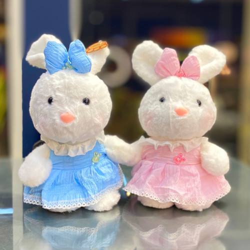 عروسک خرگوش لباس صورتی و آبی