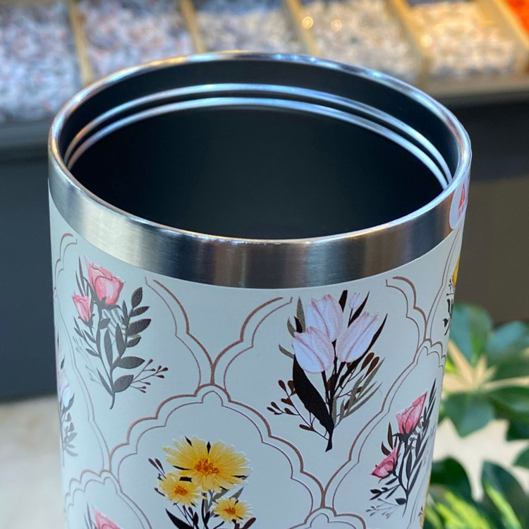 تراول ماگ مناسب هدیه برای دختر و روز دختر