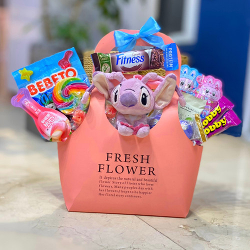 پک هدیه مناسب روز دختر